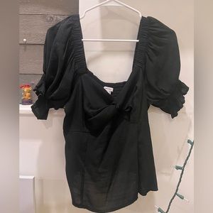 Black puff sleeve top